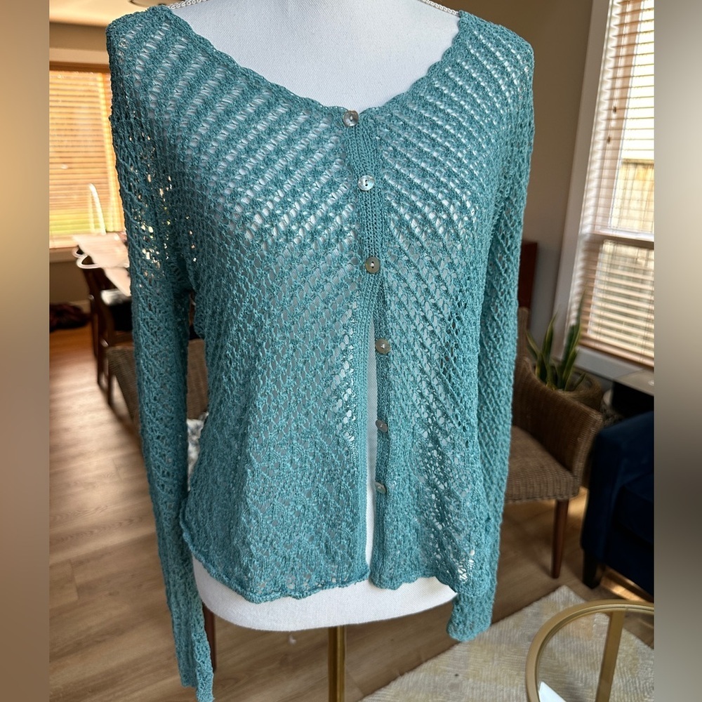 Vintage apostrophe turquoise lightweight open crochet Delicate Button Cardigan